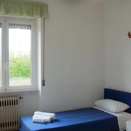 Cleo Girasole 雷卡纳蒂港