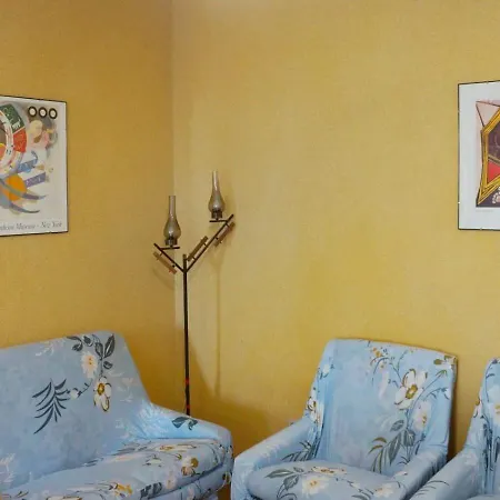 Cleo Girasole Apartament *